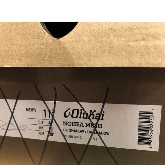 Olukai Men’s Nohea Slip-On Gray Sneakers, Size 11.5 M
